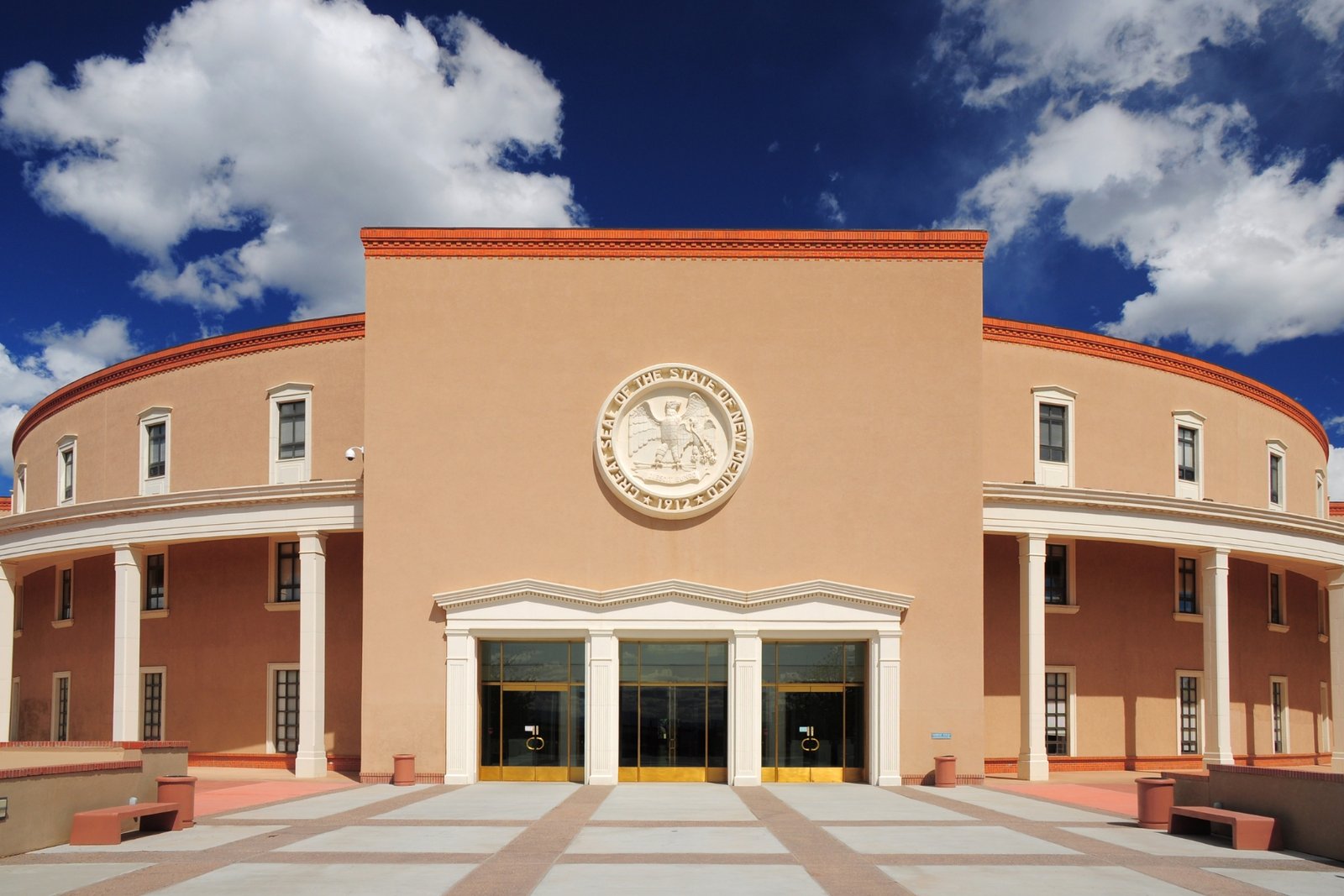 Santa Fe Roundhouse — New Mexico Kratom Legislation 2027